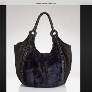 Elite Tahari Large Black Tote Bag With Dark Blue Fur